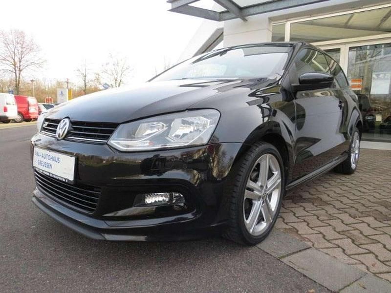 Deep black perleffekt Gebraucht 2017 VW Polo Sound Kleinwagen | 8.990 € (Fairer Preis) - Bild 1/4