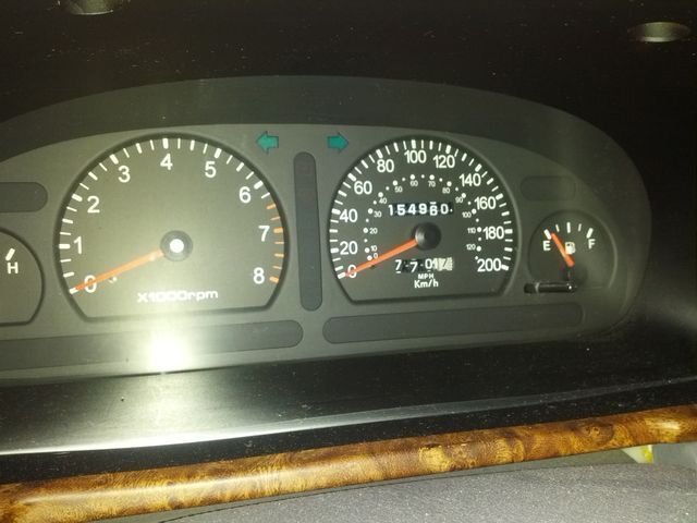 Gebraucht Kia Carnival 224 PS (164 kW) 2002 Silber Van / Kleinbus