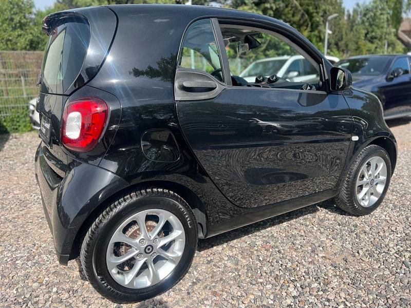 Gebraucht Smart ForTwo Coupé 90 PS (66 kW) 2017 Tridion sicherheitszelle in bl Kleinwagen