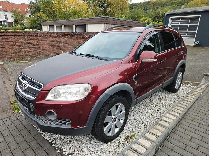 Gebraucht 2009 Chevrolet Captiva Sport SUV | 2.999 € (Superpreis) - Bild 1/4