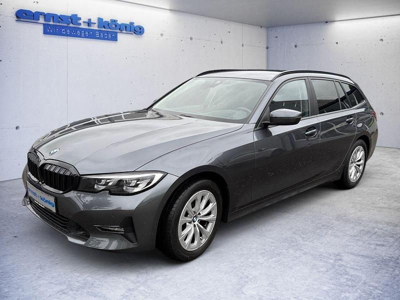 Grau Gebraucht 2021 BMW 318 Sport Line Kombi | 26.970 € (Etwas zu teuer) - Bild 1/4