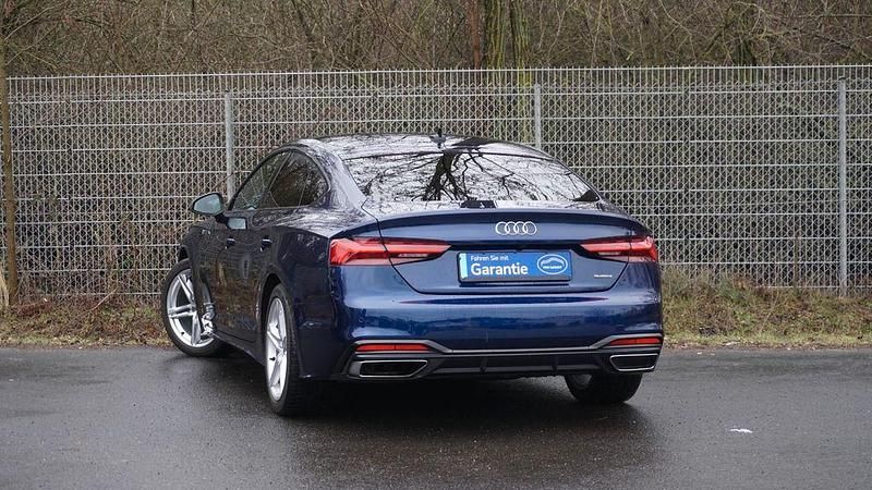 Gebraucht Audi A5 S-Line 204 PS (150 kW) 2024 Blau Limousine