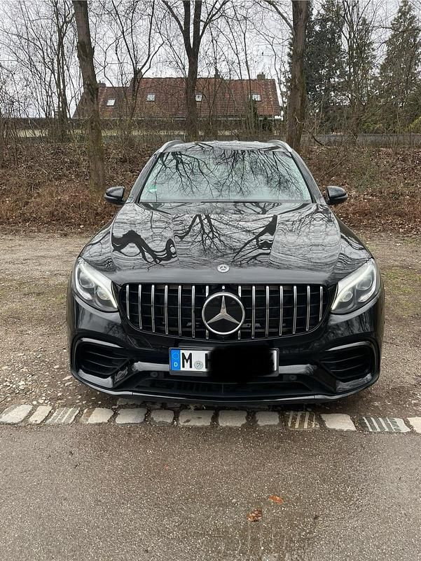 Gebraucht Mercedes GLC350 258 PS (189 kW) 2018 Schwarz SUV