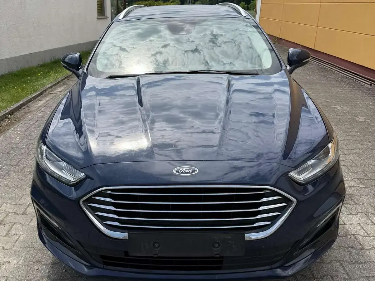 Gebraucht Ford Mondeo Titanium 150 PS (110 kW) 2019 Blazerblau Kombi