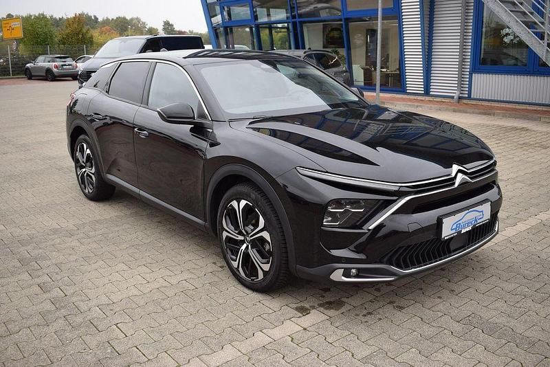 Schwarz Gebraucht 2024 Citroën C5 X PureTech Kombi | 17.980 € (Superpreis) - Bild 1/4