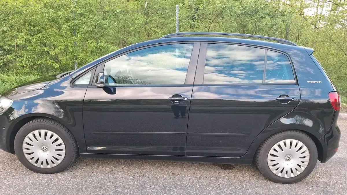 Gebraucht VW Golf VI 122 PS (89 kW) 2011 Schwarz Kleinwagen