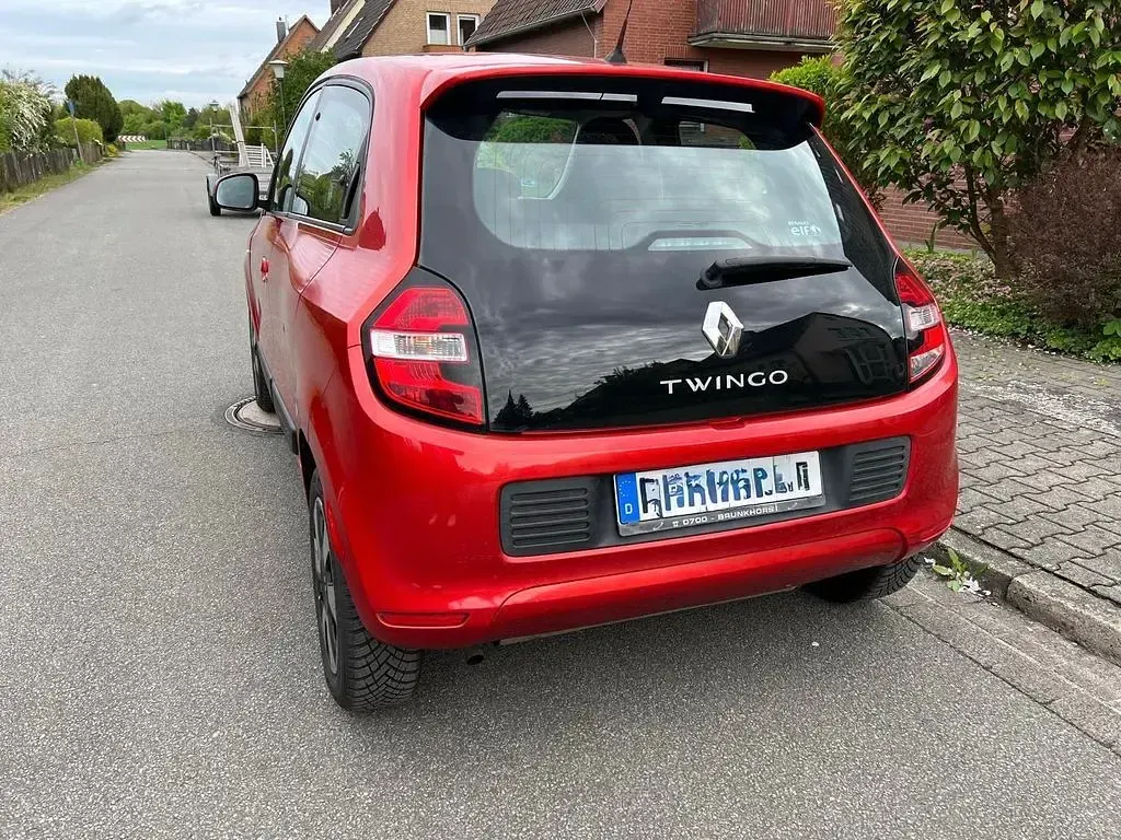 Gebraucht Renault Twingo Dynamique 71 PS (52 kW) 2014 Rot Kleinwagen