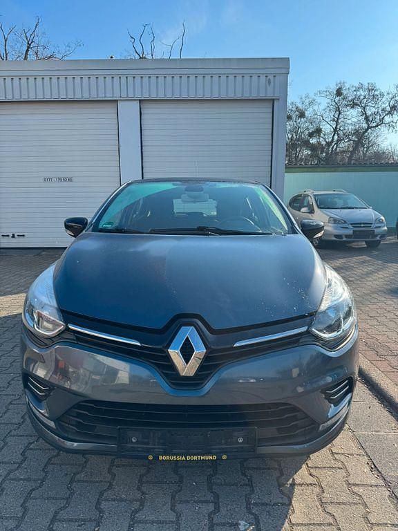 Gebraucht Renault Clio IV LIMITED 90 PS (66 kW) 2018 Grau Limousine