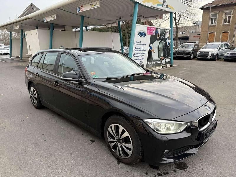 Gebraucht BMW 320 184 PS (135 kW) 2012 Schwarz ii Kombi