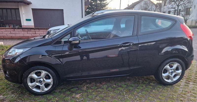 Schwarz Gebraucht 2009 Ford Fiesta Trend Kleinwagen | 3.100 € (Fairer Preis) - Bild 1/4