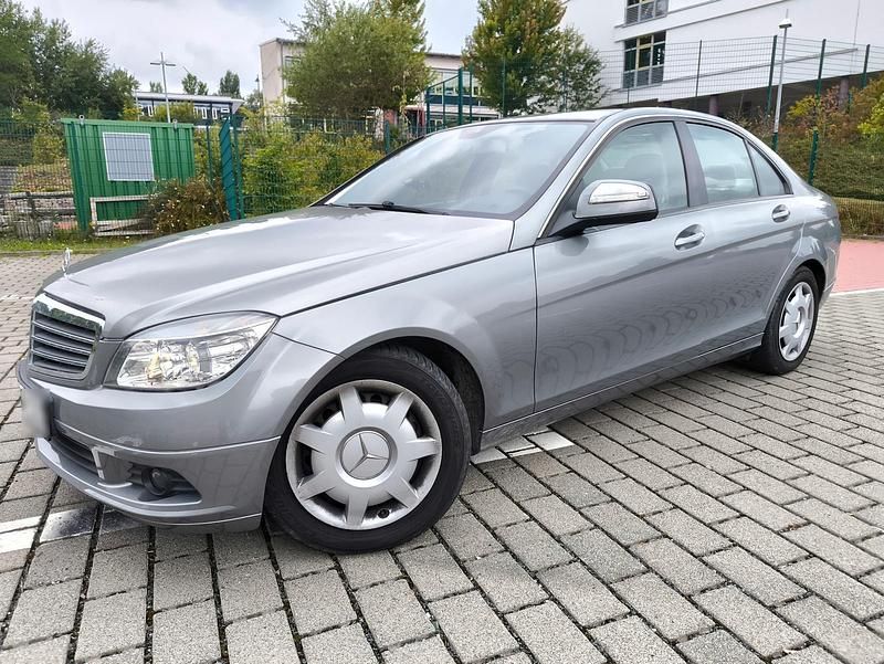 Gebraucht Mercedes C180 156 PS (114 kW) 2008 Grau Limousine
