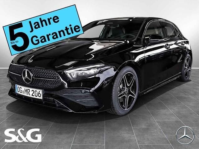 Andere Gebraucht 2025 Mercedes A200 AMG | 38.799 € (Teuer) - Bild 1/4