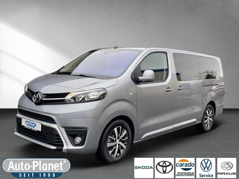 Silber Neu 2024 Toyota Proace Verso Team Kombi | 44.990 € (Etwas zu teuer) - Bild 1/4