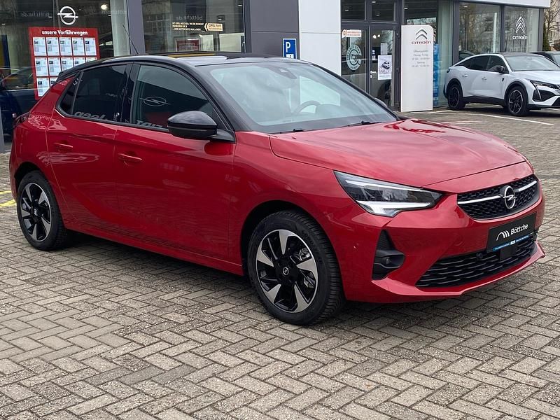 Gebraucht Opel Corsa-e 100 kW (136 PS) 2024 Andere farbe Kleinwagen