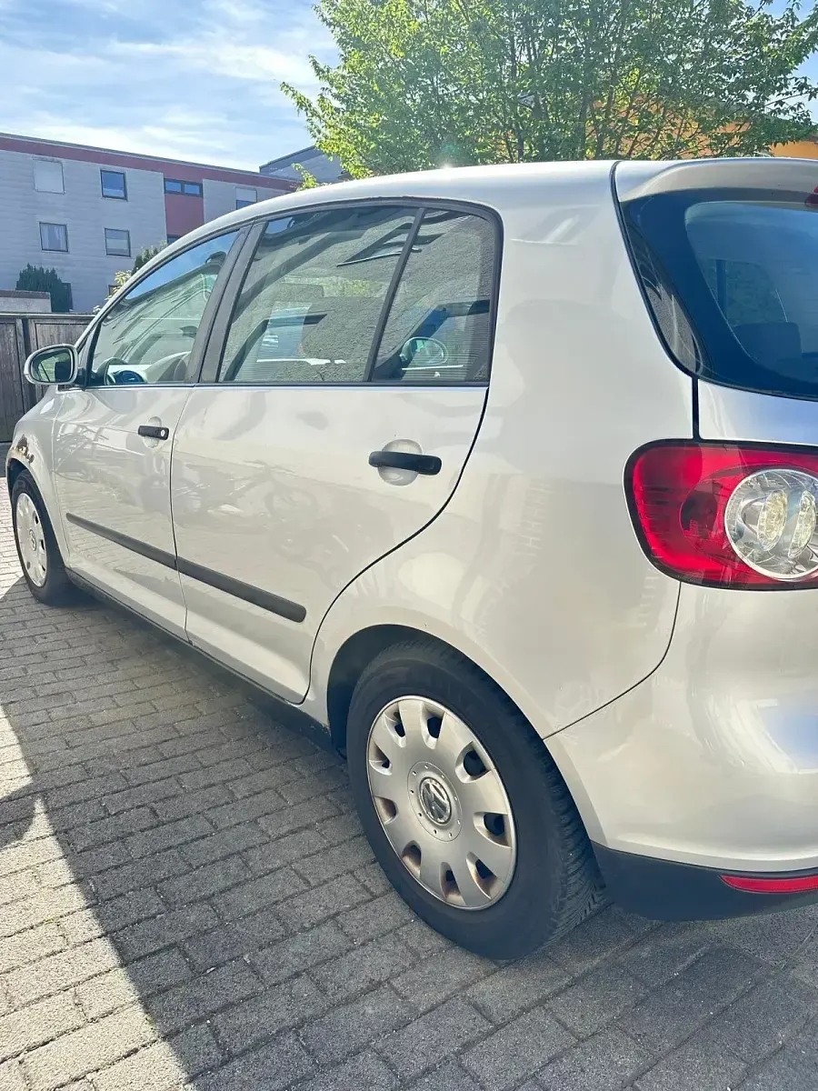 Używany VW Golf Plus Cross 75 KM (55 kW) 2005 Srebrny Minivan