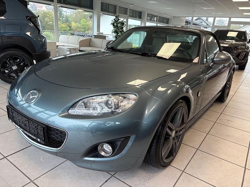 Grau Gebraucht 2011 Mazda MX5 Cabrio | 8.995 € (Fairer Preis) - Bild 1/4