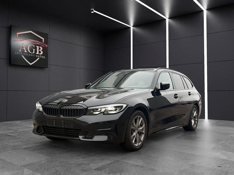 Gebraucht BMW 330 Shadowline 286 PS (210 kW) 2022 Schwarz Limousine