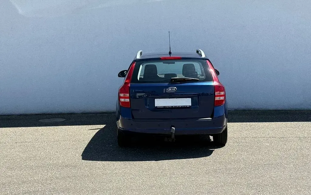 Gebraucht Kia Ceed Sportswagon EX 109 PS (80 kW) 2009 Blau Kombi
