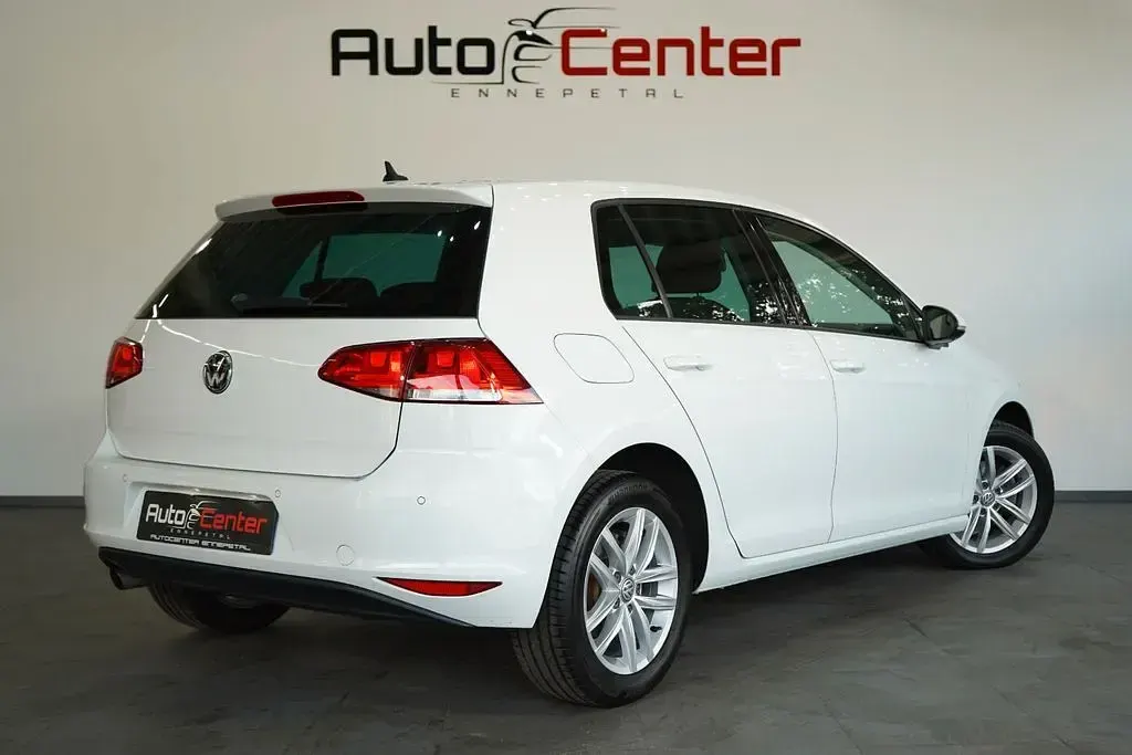 Gebraucht VW Golf VII Allstar 110 PS (80 kW) 2017 Weiß Limousine
