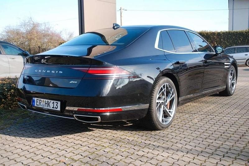 Gebraucht Genesis G90 415 PS (305 kW) 2024 Schwarz Limousine