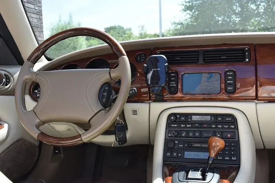 Gebraucht Jaguar XK8 294 PS (216 kW) 2000 Grün Cabrio