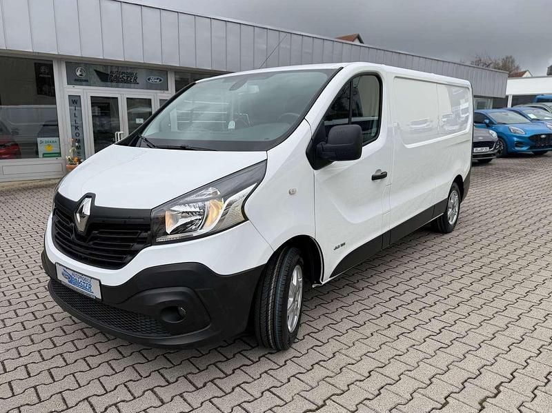 Gebraucht Renault Trafic 116 PS (85 kW) 2016 Gletscherweiss Van / Kleinbus