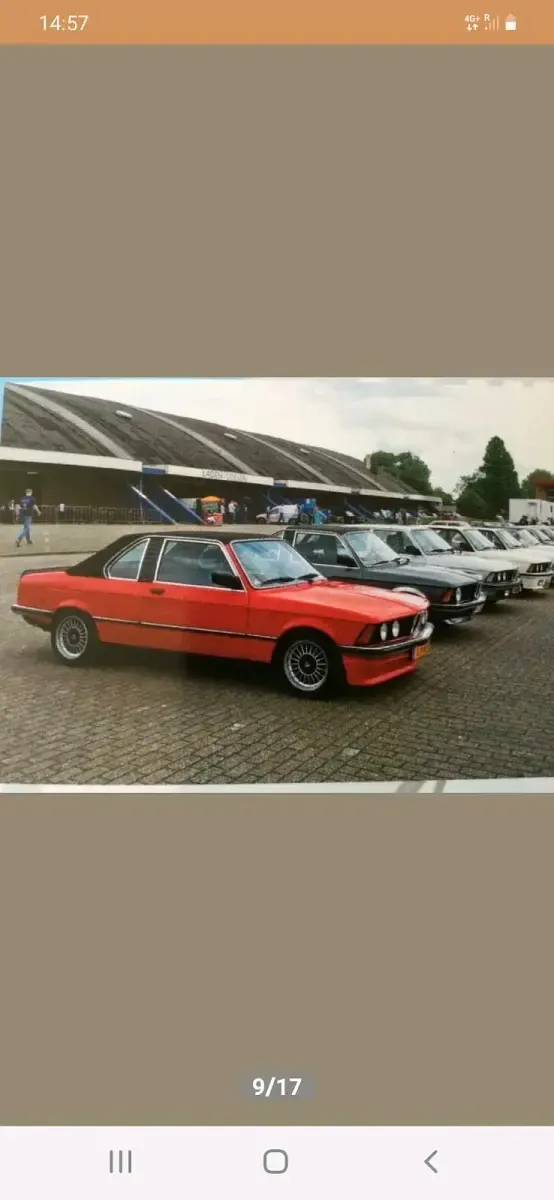 Gebraucht BMW 323 143 PS (105 kW) 1979 Rot Cabrio
