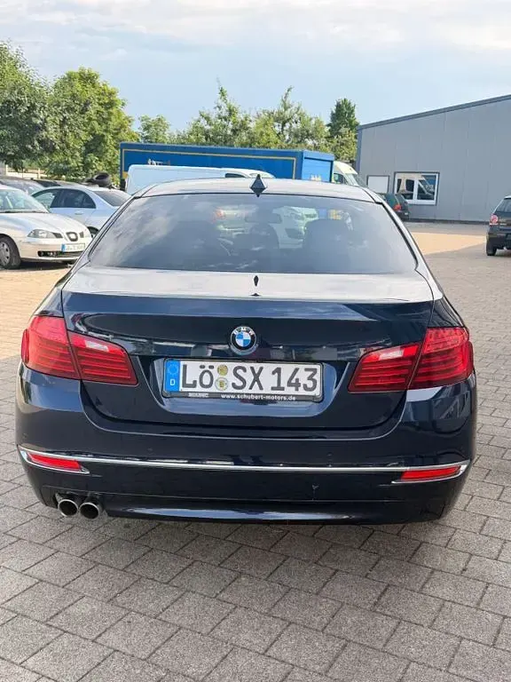Gebraucht BMW 530 Luxury Line 258 PS (189 kW) 2017 Blau Limousine