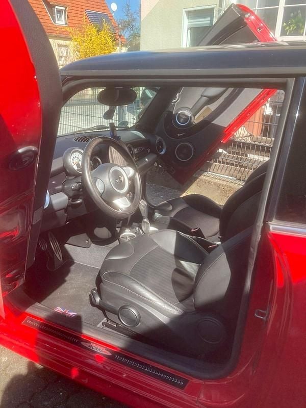 Gebraucht Mini John Cooper Works 211 PS (155 kW) 2010 Rot Kleinwagen