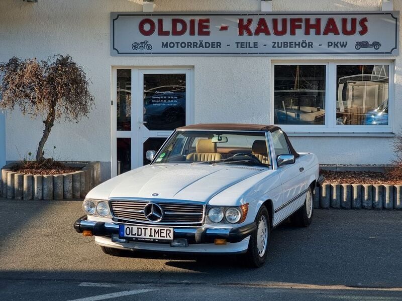 Weiß Gebraucht 1988 Mercedes 560 Cabrio | 25.490 € - Bild 1/4