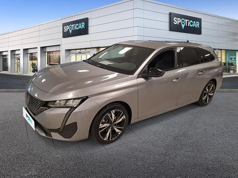 Grau Gebraucht 2023 Peugeot 308 SW Allure Kombi | 21.920 € - Bild 1/1