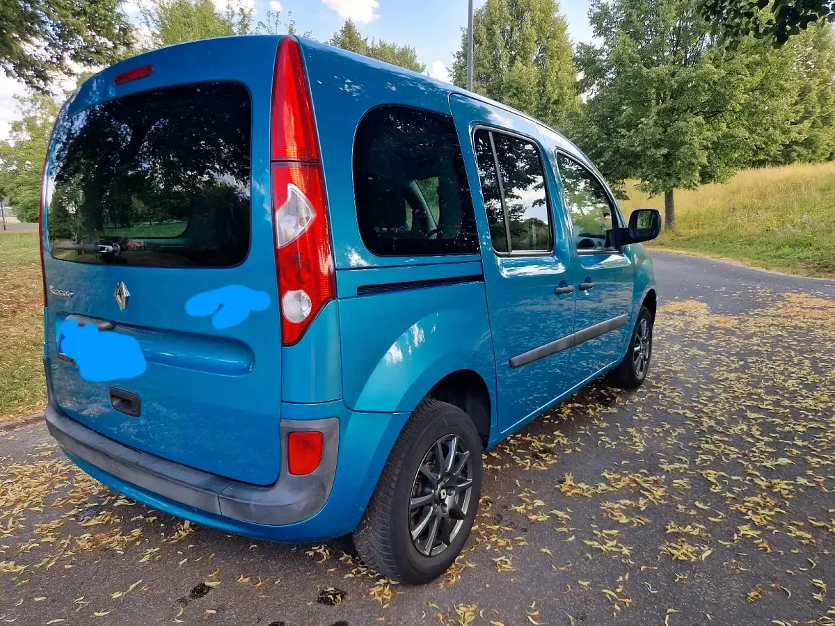 Gebraucht Renault Kangoo 106 PS (77 kW) 2009 Blau Kombi