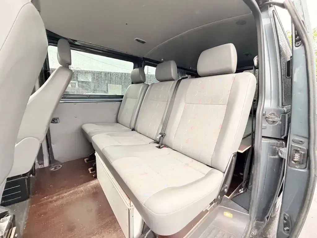 Usata VW T5 102 CV (75 kW) 2010 Grigio Furgone