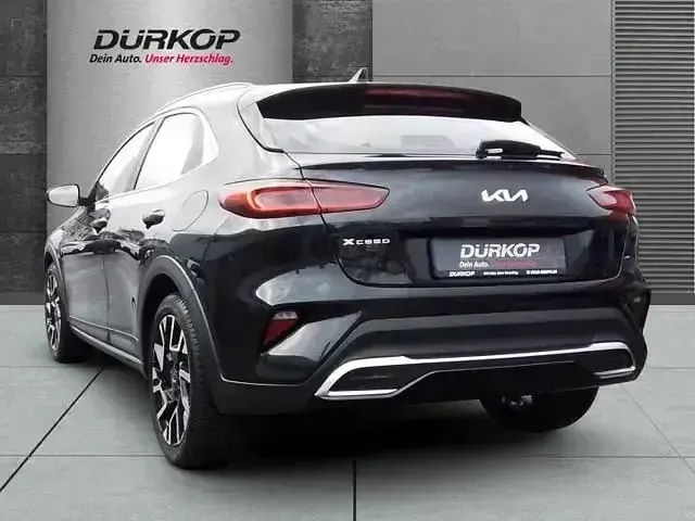 Gebraucht Kia XCeed Vision 120 PS (88 kW) 2025 (1k) zilinaschwarz met. (metallic) SUV