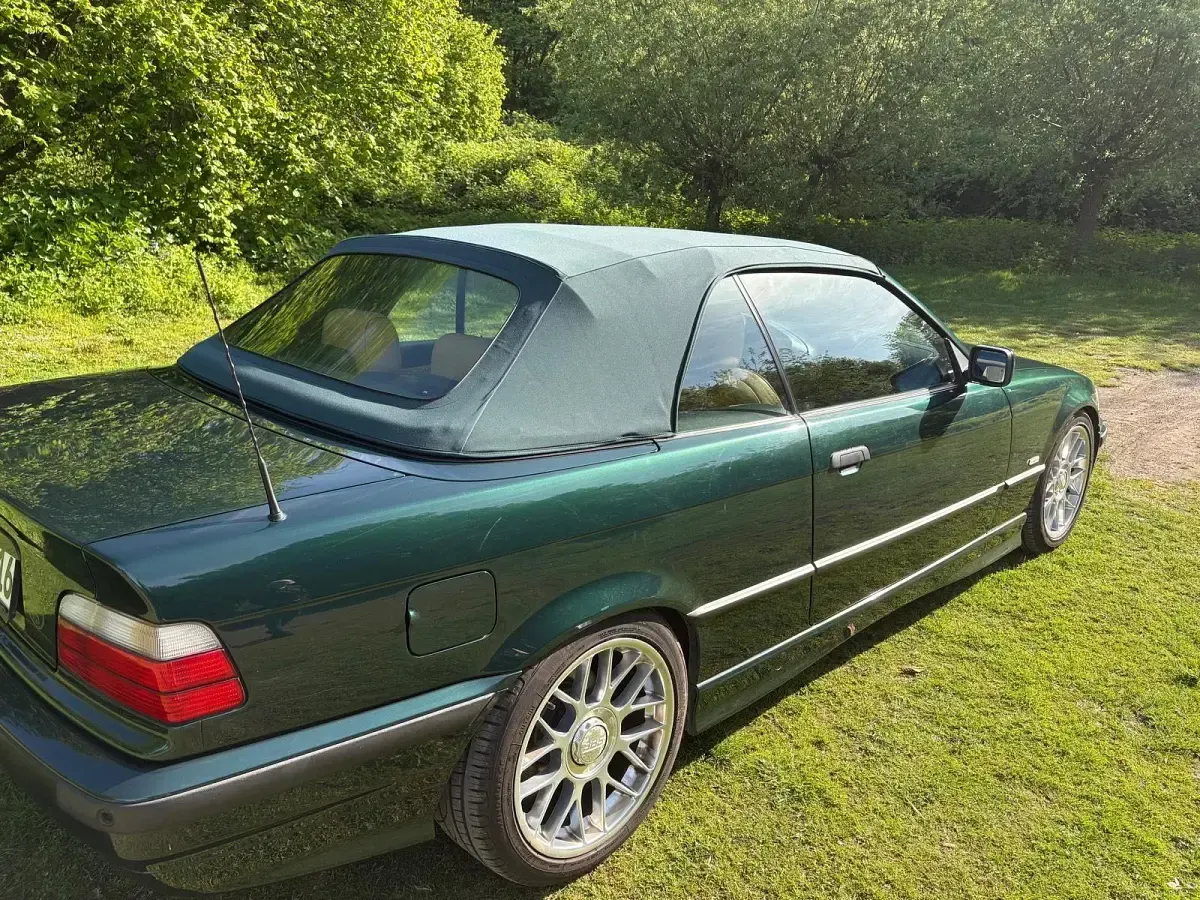 Gebraucht BMW 320 Cabriolet 150 PS (110 kW) 1999 Grün Cabrio