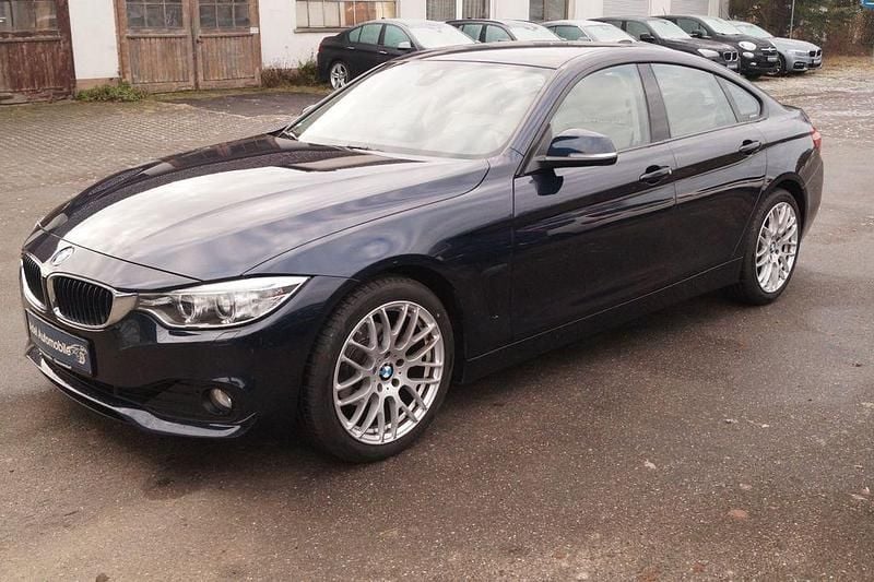 Blau Gebraucht 2014 BMW 420 Coupé | 17.000 € (Guter Preis) - Bild 1/4