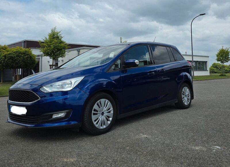 Blau Gebraucht 2016 Ford Grand C-Max Titanium Van / Kleinbus | 6.200 € (Guter Preis) - Bild 1/4