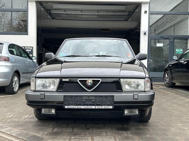 Schwarz Gebraucht 1987 Alfa Romeo 75 Limousine | 24.900 € - Bild 1/4
