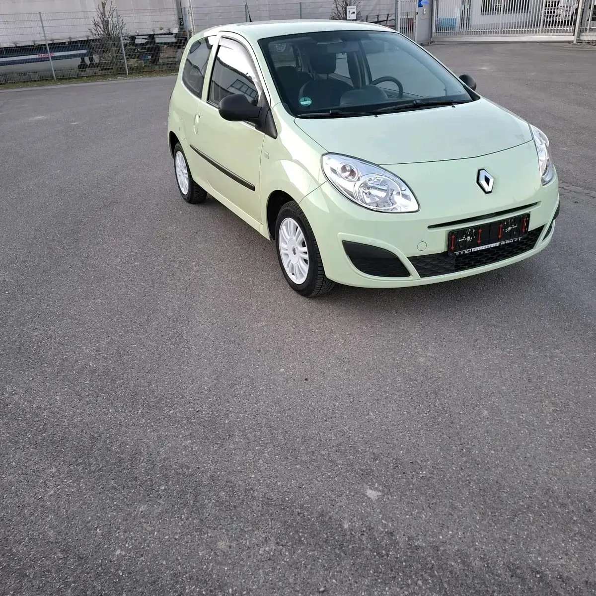 Używany Renault Twingo 58 KM (42 kW) 2009 Hatchback
