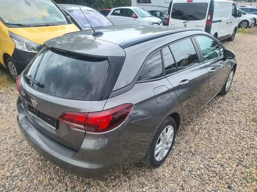 Gebraucht Opel Astra Edition 131 PS (96 kW) 2020 Grau Kombi