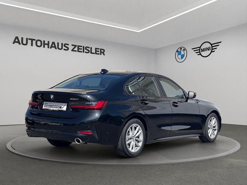 Brugt BMW 330 Advantage 258 HK (189 kW) 2022 Sort Sedan