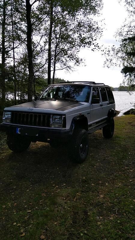 Weiß Gebraucht 1989 Jeep Cherokee SUV | 11.000 € - Bild 1/4