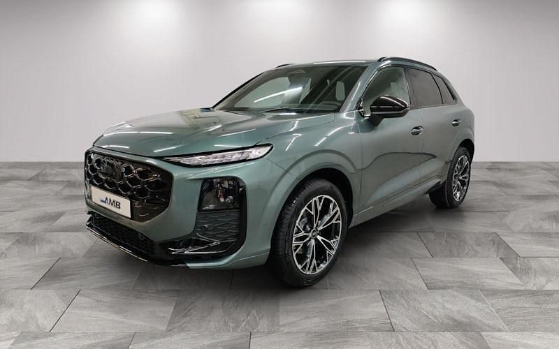 Neu Audi Q3 S-Line 150 PS (110 kW) 2025 Grün SUV