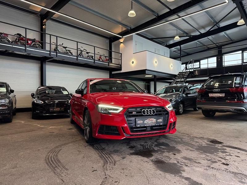 Gebraucht Audi S3 Sport 310 PS (228 kW) 2018 Rot Limousine