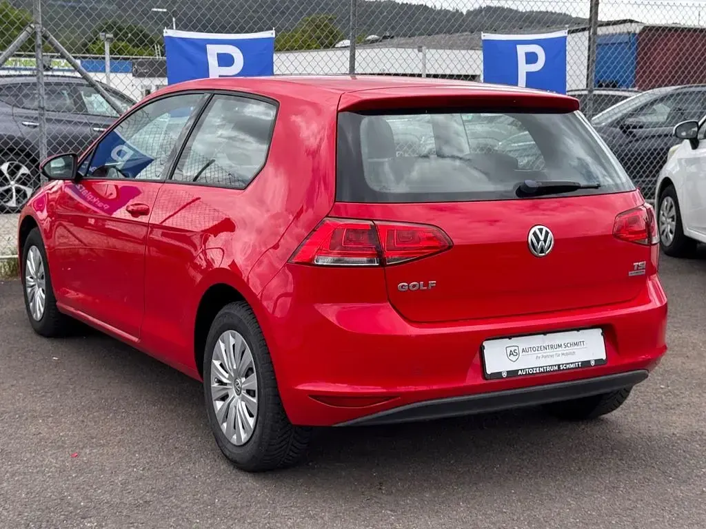 Usata VW Golf VII Trendline 86 CV (63 kW) 2014 Rosso Berlina