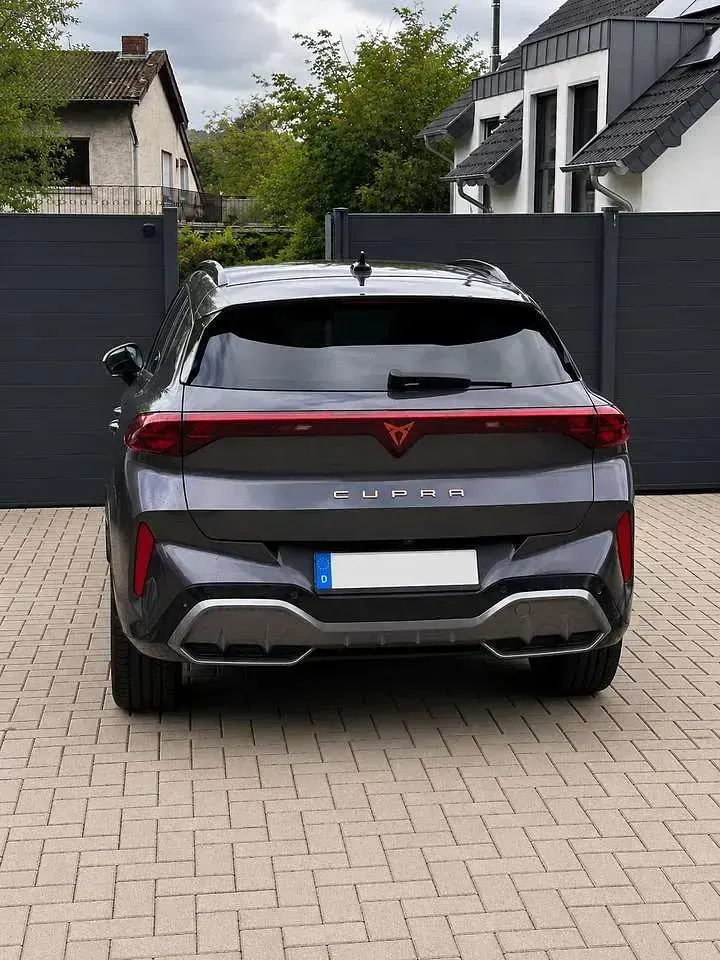 Gebraucht Cupra Terramar VZ 272 PS (200 kW) 2025 Violet SUV