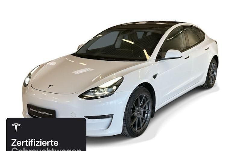 Gebraucht Tesla Model 3 Long Range RWD 208 kW (283 PS) 2021 Weiß Limousine