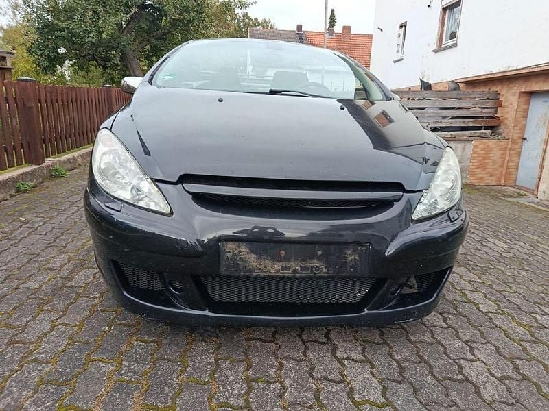 Schwarz Gebraucht 2005 Peugeot 307 CC Tendance Cabrio | 750 € (Guter Preis) - Bild 1/4