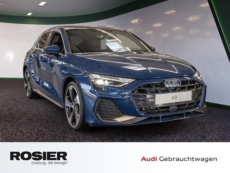 Blau / ascariblau Gebraucht 2025 Audi A3 Sportback S-Line Kleinwagen | 38.990 € (Guter Preis) - Bild 1/4