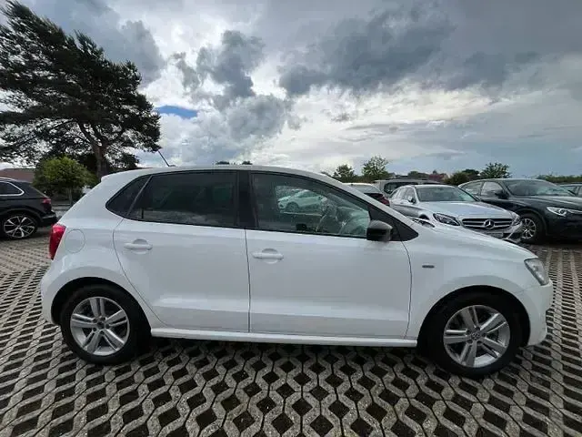 Gebraucht VW Polo Match 105 PS (77 kW) 2012 Candyweiß Kleinwagen
